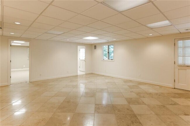 Building Photo - 55 Cameron Glen Dr NW