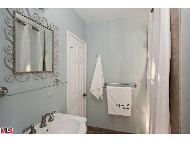 Building Photo - 1313 18th St