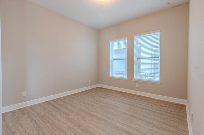 Building Photo - 9233 Smithies St