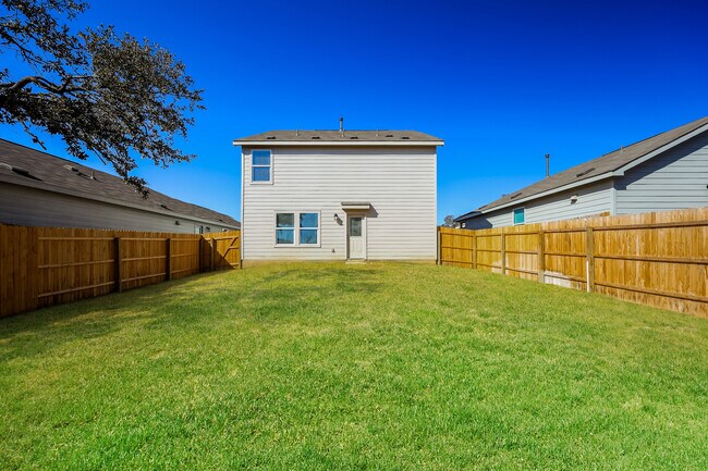 Building Photo - 10218 Ickham Mill Ct, San Antonio, TX