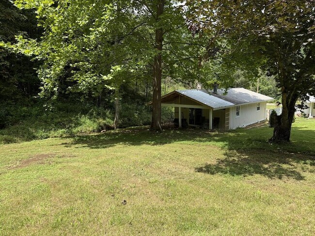 Building Photo - 1748 Allison Watts Rd