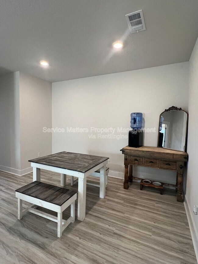 Building Photo - 5964 Sargassum Ln