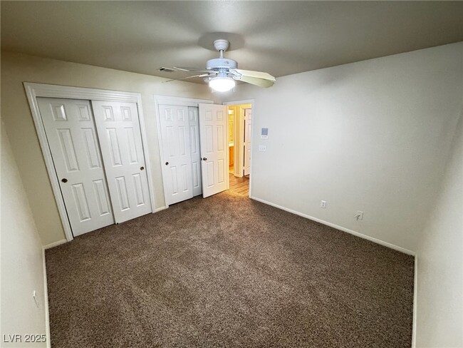 Building Photo - 5117 Elm Grove Dr