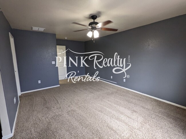 Building Photo - 4853 Pearl Kite View