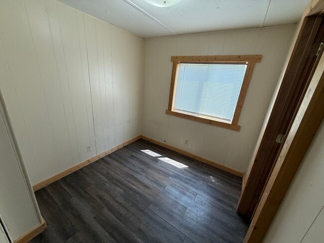 Building Photo - 3 Bed 2 Bath Updated Mobile Home with Fenced Yard and Storage Shed