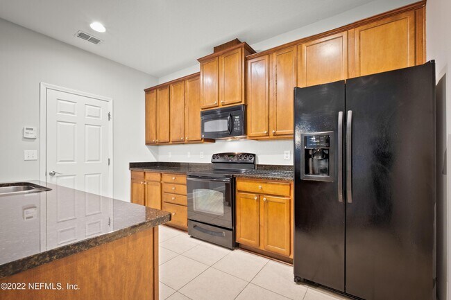 Building Photo - 6216 Clearsky Dr