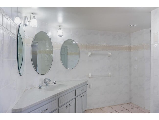 Building Photo - 5690 County Rd 10