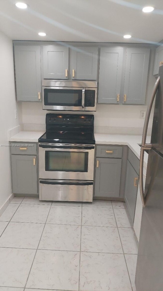 Building Photo - 11750 SW 18th St