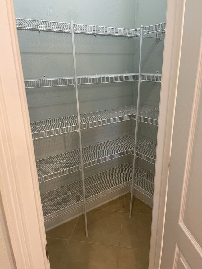 Building Photo - Paradise, Tranquility & Convenience — A Must-See Home in The Reserve at Minneola