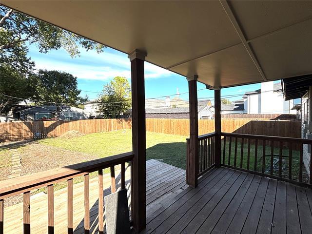 Building Photo - 3933 Park Ln