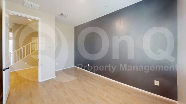 Building Photo - 10587 W Chadwick Dr