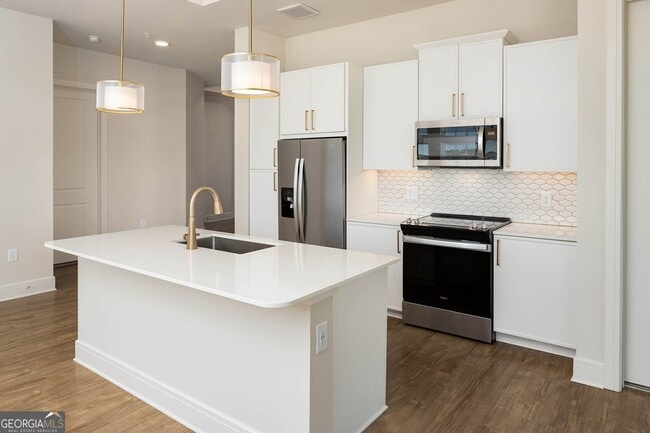 Building Photo - 2124 American Wy