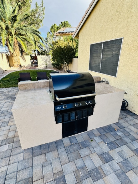 Building Photo - 7816 Pinnochio Ave