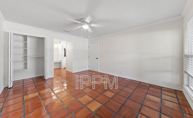 Building Photo - 5618 Ben Hogan Cir