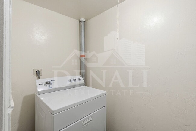 Building Photo - 1808 W Caravelle Rd