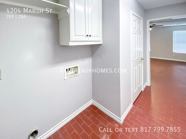 Building Photo - 4204 Marsh St