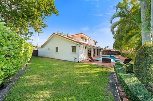 Building Photo - 5424 SW 154th Pl