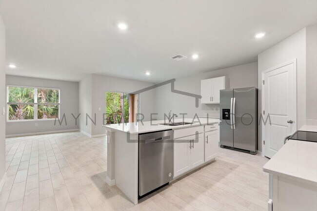 Building Photo - Deposit-Free! Modern, energy efficient hom...