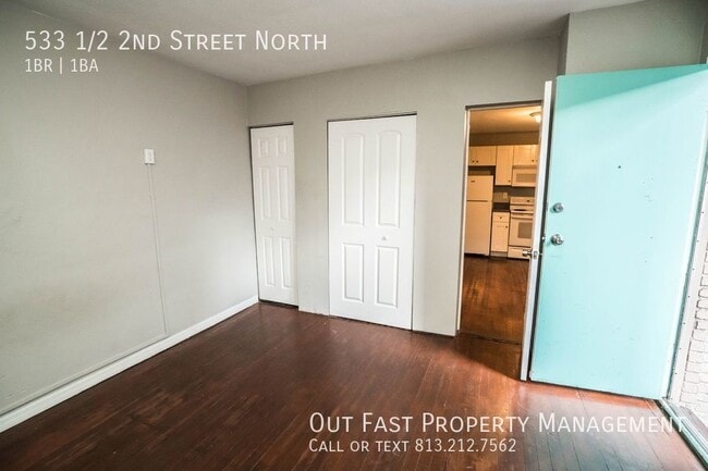 Building Photo - 533 1/2 2nd Street North-