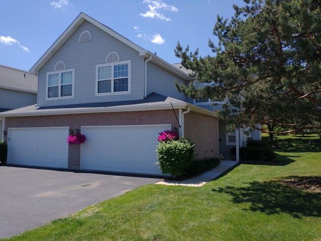 Building Photo - 230 Partridge Ct