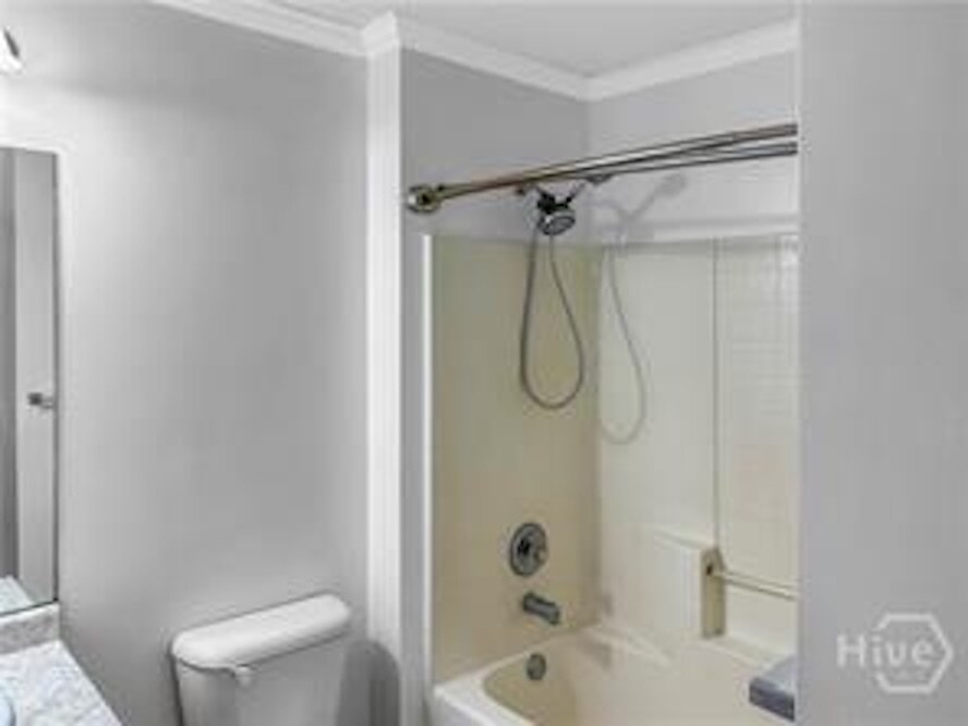 Building Photo - 3 Redding Ct