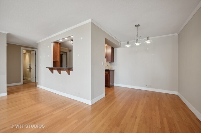 Building Photo - 1400 N State Pkwy