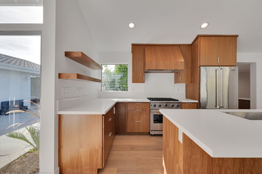 Building Photo - 6234 Paseo Canyon Dr