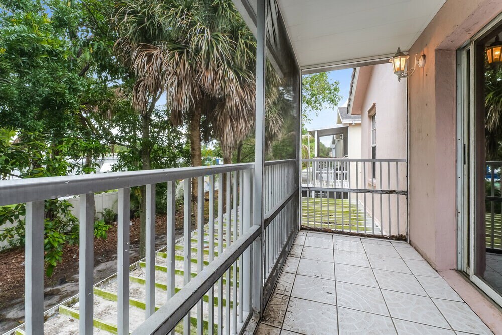 Building Photo - 4124 Pine Hollow Cir