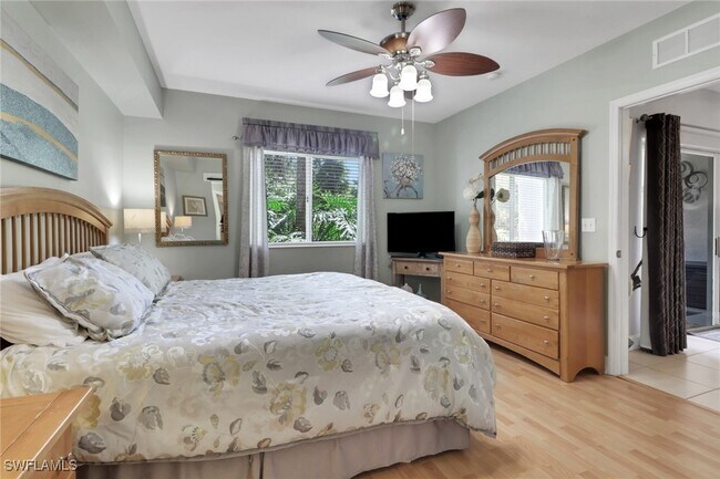 Building Photo - 7823 Regal Heron Cir