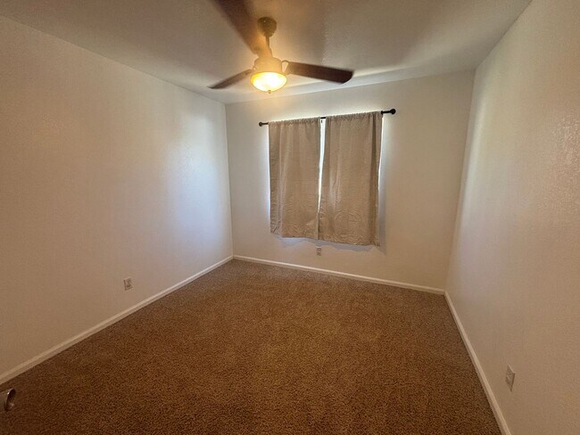 Building Photo - 40067 Villa Moura Dr