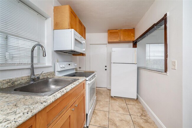 Building Photo - 9050 NW 31st Ave