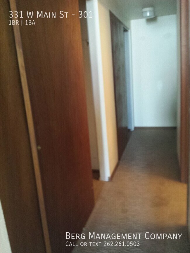 Building Photo - 331 W Main St