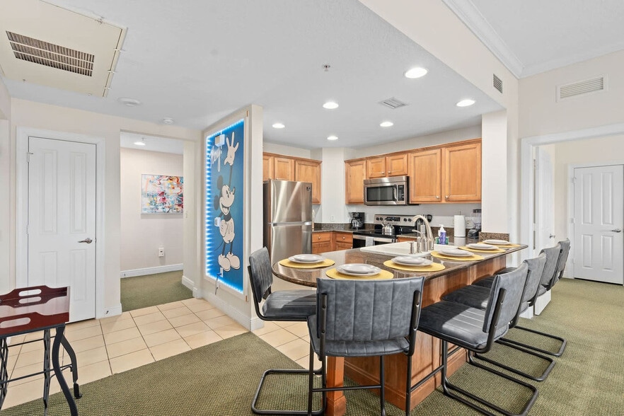 Building Photo - 7635 Heritage Crossing Way