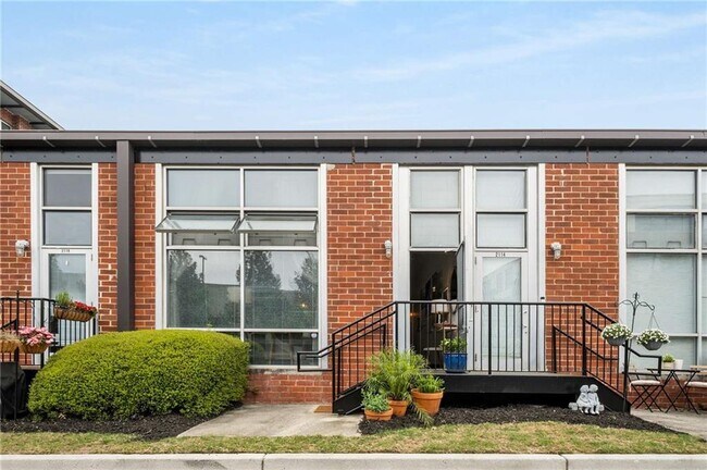 Building Photo - 5200 Peachtree Rd