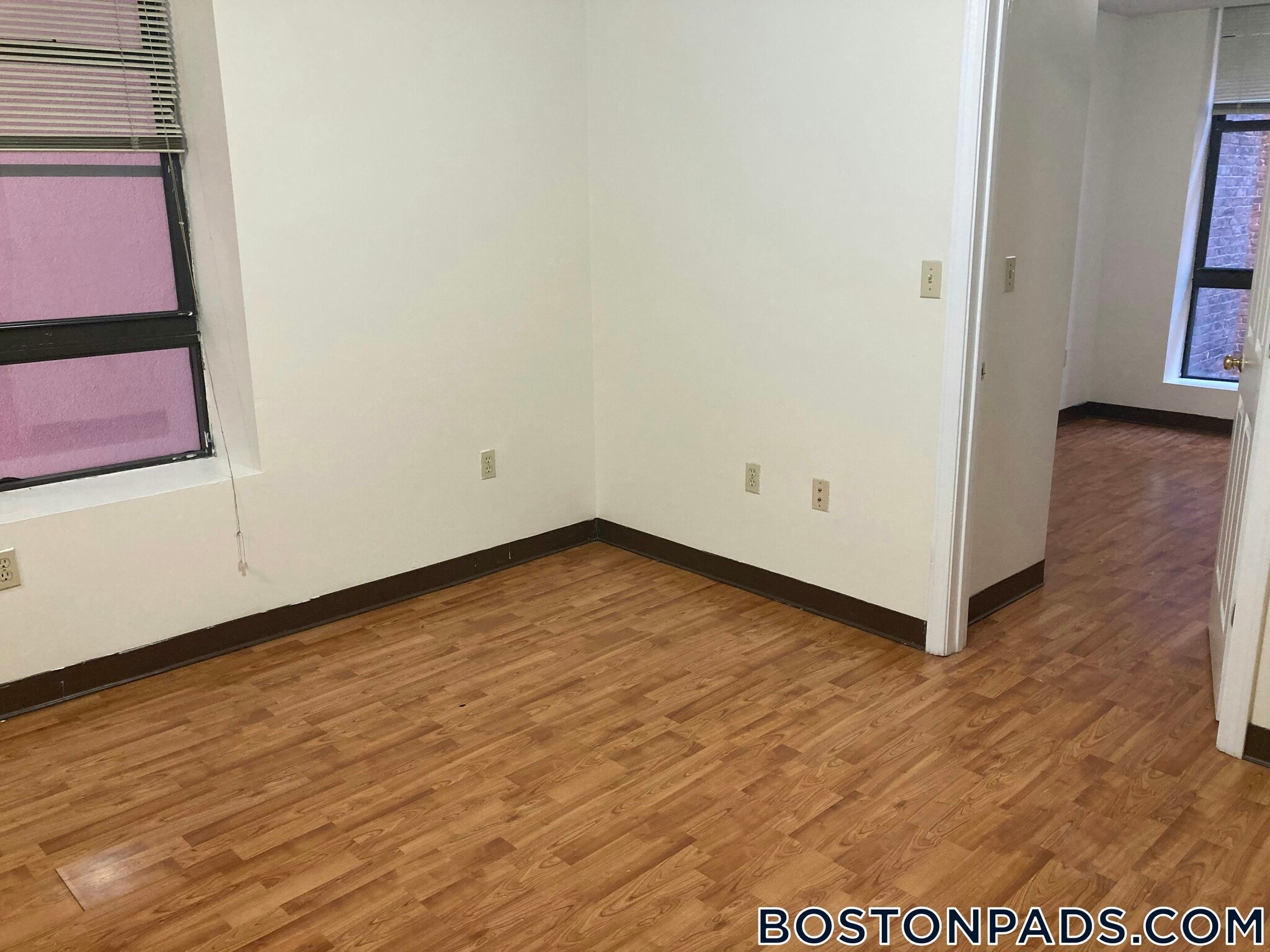 Building Photo - 81 Essex St