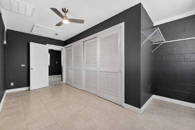 Building Photo - 10235 Midland Blvd