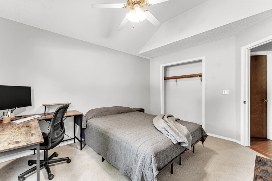 Bedroom 2 - 3668 W El Castile St