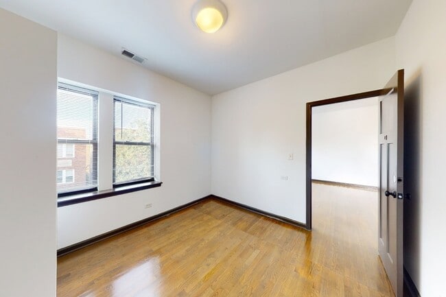 Floorplan - 5300 S. Drexel Avenue