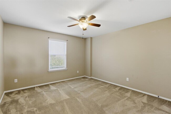 Building Photo - 1413 Ignacia Dr