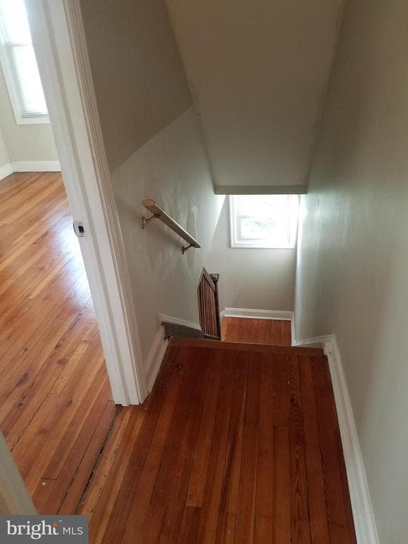Building Photo - 711 Bridgeboro St