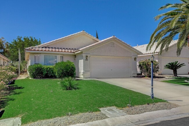 Building Photo - 5053 Cedar Lawn Way