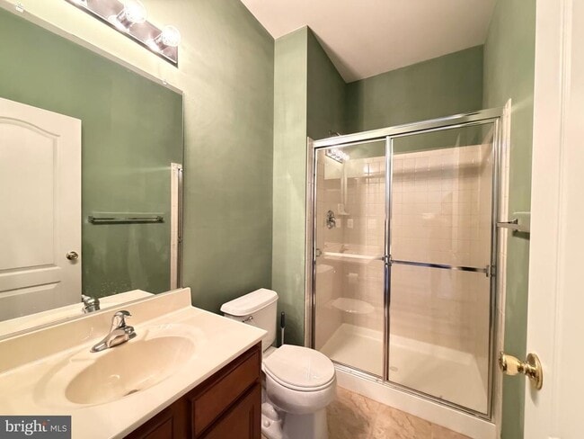 Building Photo - 1693 Mohegan Dr