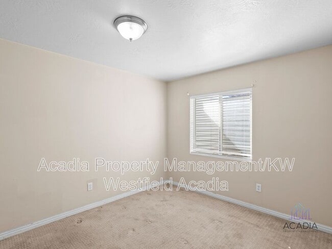 Building Photo - 4172 W Lakebridge Drive