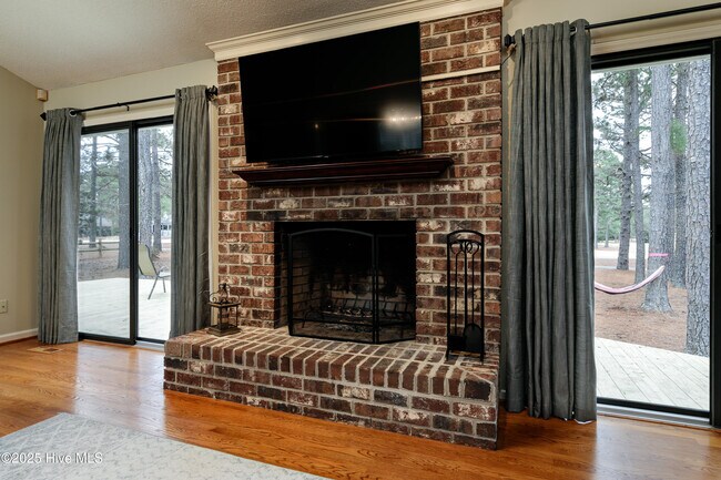 Building Photo - 38 Scioto Ln