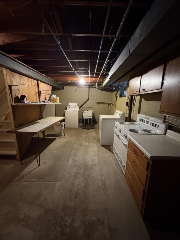 Building Photo - 7247 Pennsylvania Ave