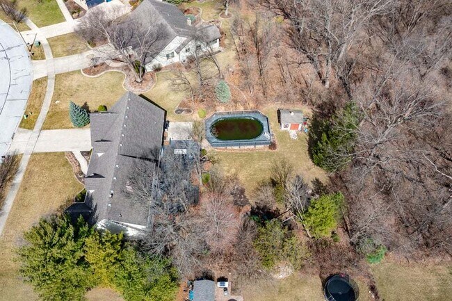 Building Photo - 9885 Belmont Ct