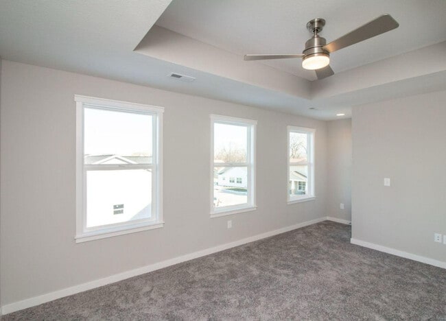 Building Photo - 2701 NW 165th Ln