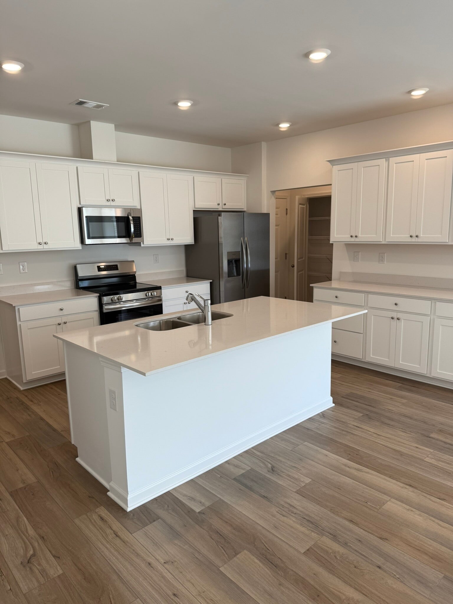 Kitchen + Pantry - 208 Overton Dr