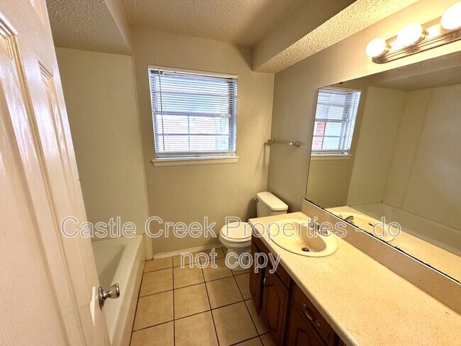Building Photo - 5305 Brookdale Dr