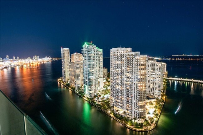 Building Photo - 300 Biscayne Blvd Way